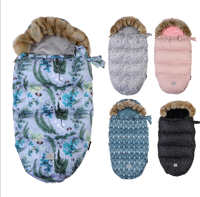 Cozy and Warm Baby Stroller Sleeping Bag for Winter - Waterproof and Windproof Footmuff - MAMTASTIC