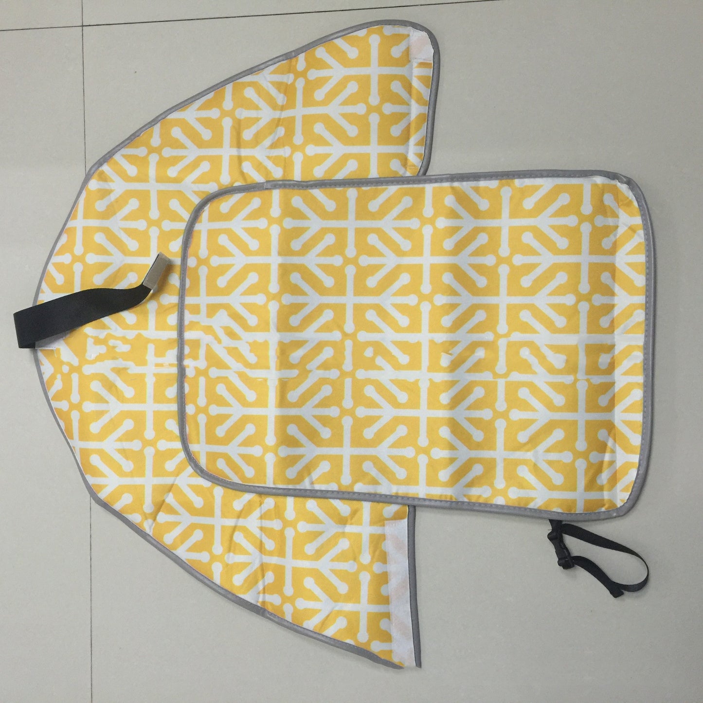 Foldable Waterproof Baby Changing Pad with Strap - MAMTASTIC