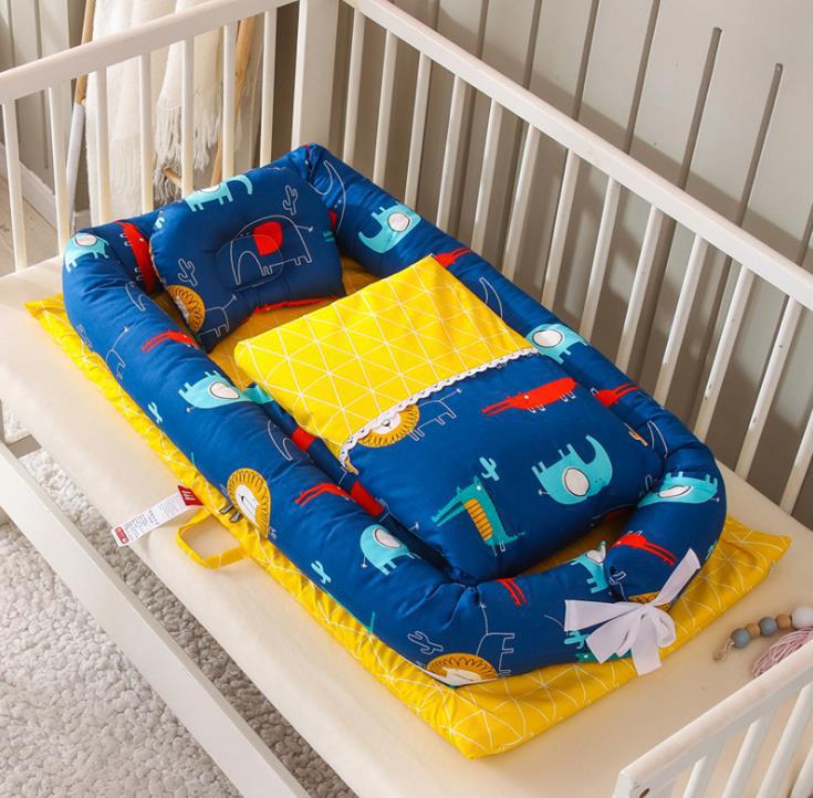 Portable Baby Crib for Newborns - Travel-Friendly and Easy to Assemble - MAMTASTIC