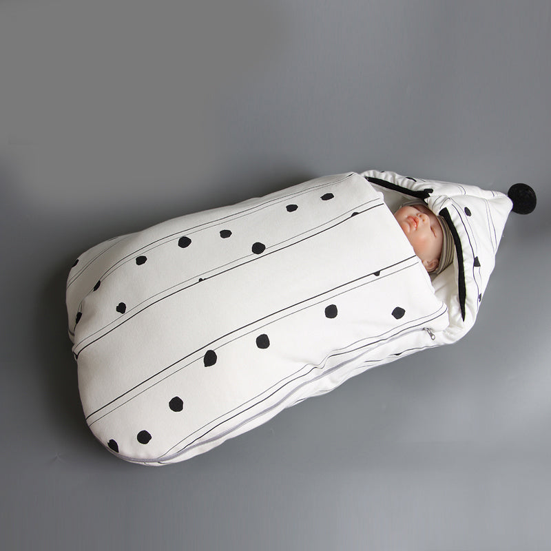 Warm Baby Sleeping Bag for Winter - Cozy and Comfortable for Newborns - MAMTASTIC