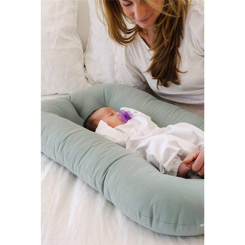 Convenient Bionic Bed for Newborns - MAMTASTIC