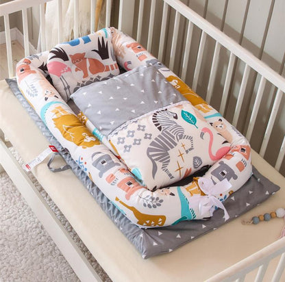 Portable Baby Crib for Newborns - Travel-Friendly and Easy to Assemble - MAMTASTIC