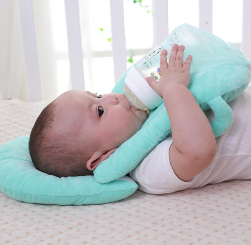 Confinement Plush Baby Feeding Pillow - MAMTASTIC