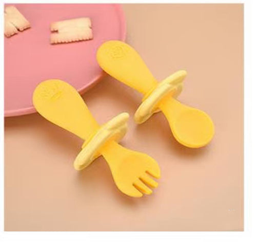 Short Handle Silicone Spoon and Fork Set for Children's Meals - MAMTASTIC
